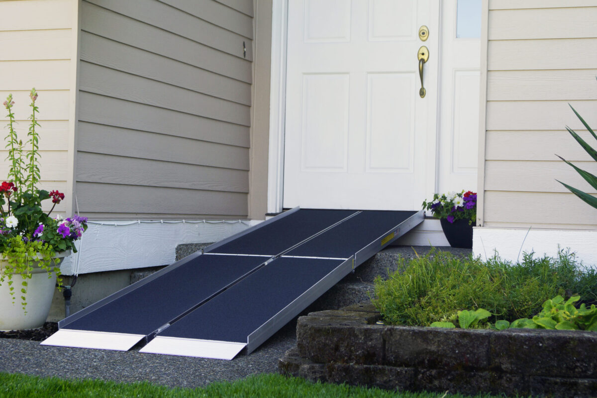 A Ramp With Padding in a Black Color