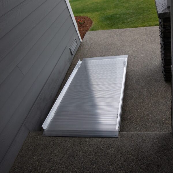 Gateway 3G Solid Surface Portable Ramp
